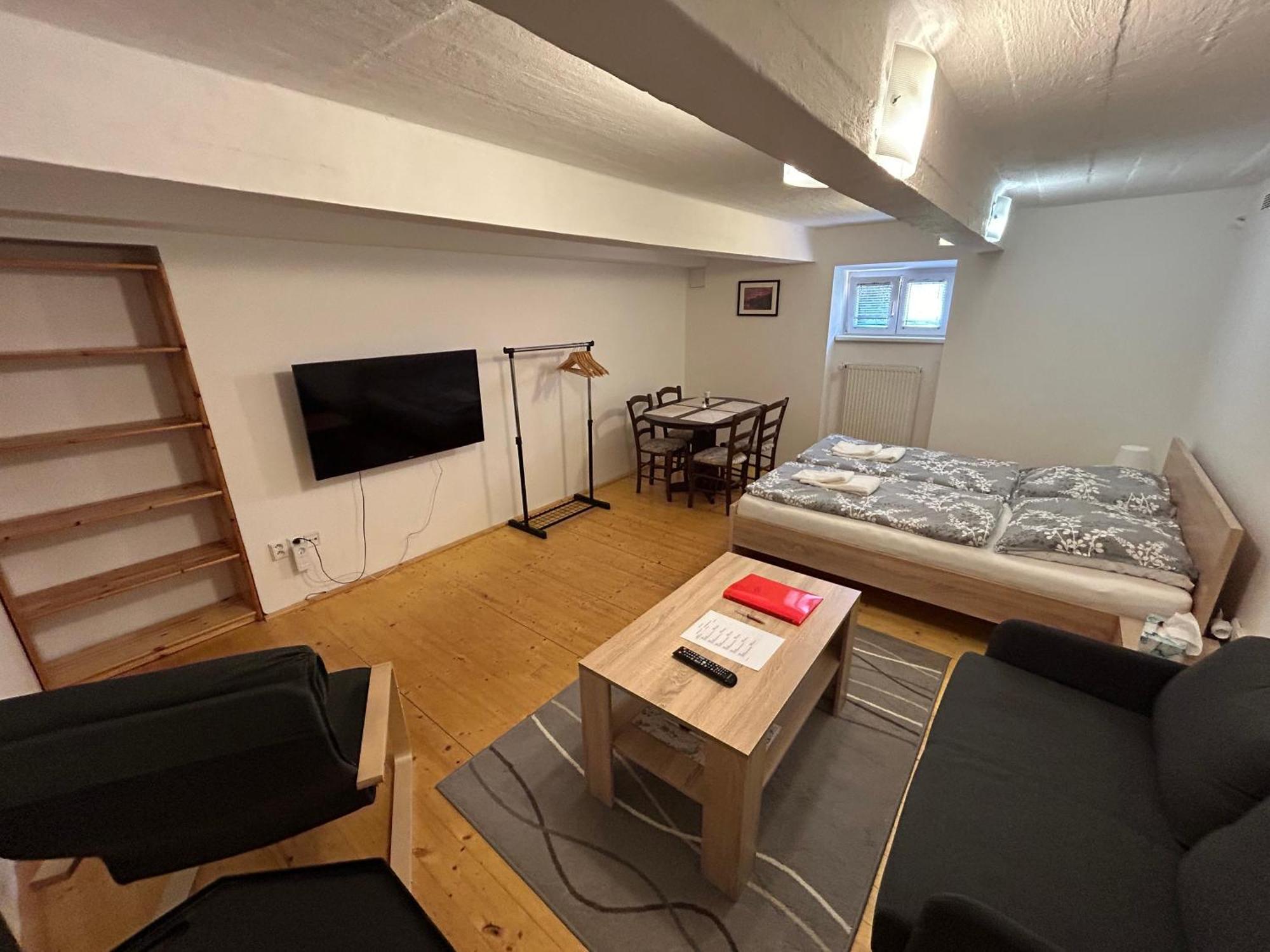 Apartmany U Kubiku Hradec Kralove Luaran gambar