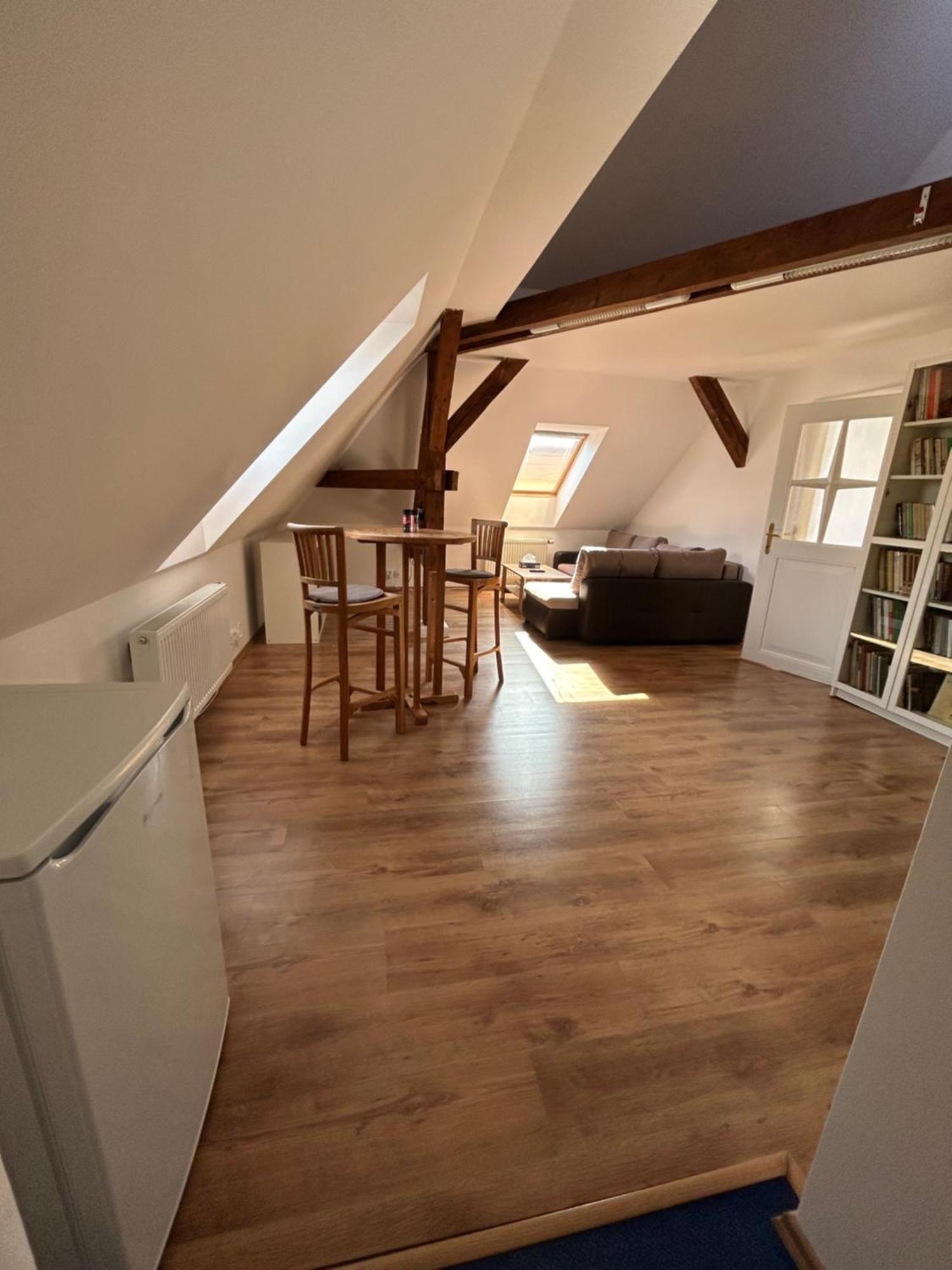 Apartmany U Kubiku Hradec Kralove Luaran gambar